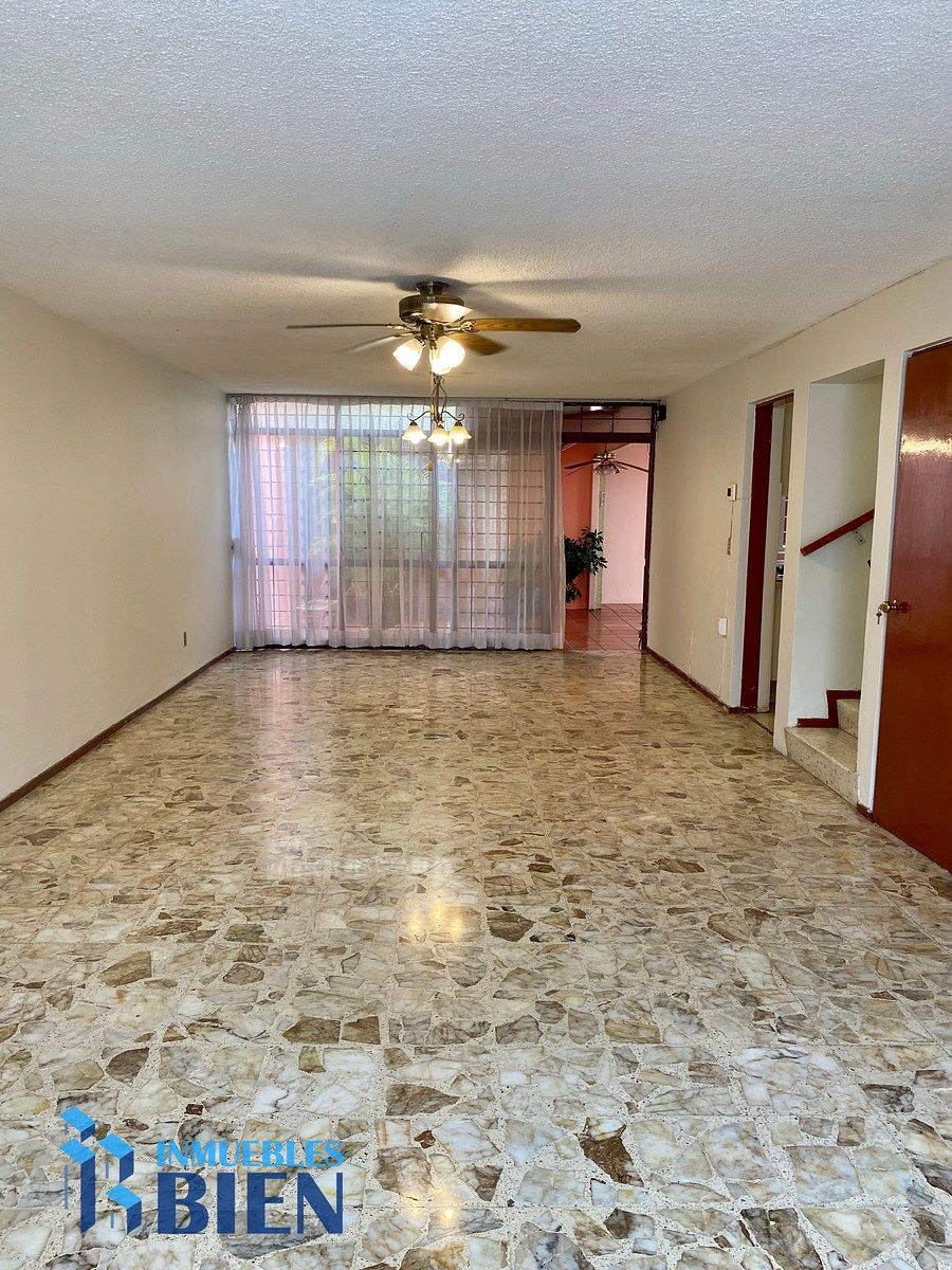 Casa con uso de suelo en Jardines del Country, Guadalajara, foto 11 de 27
