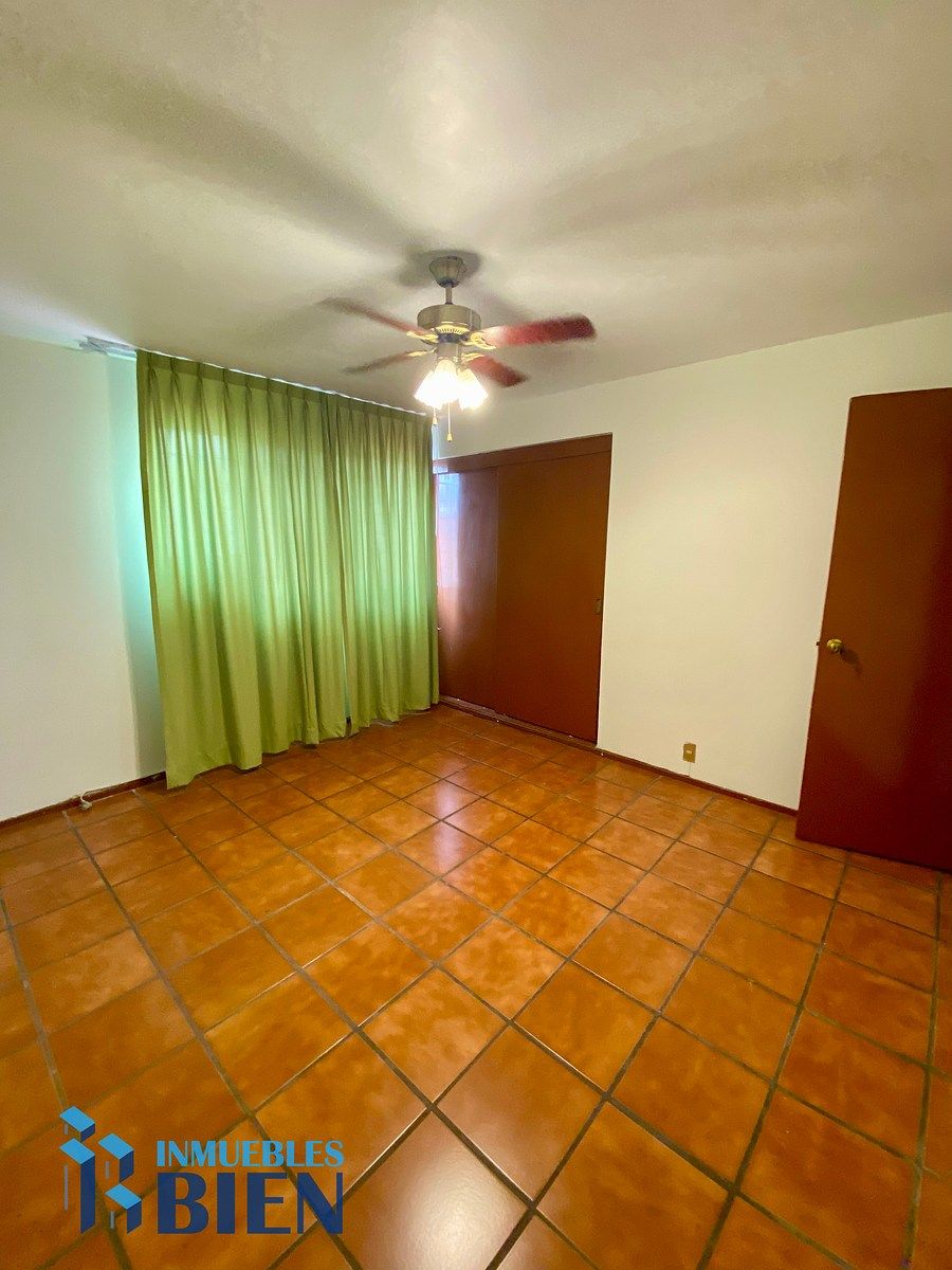 Casa con uso de suelo en Jardines del Country, Guadalajara, foto 21 de 27
