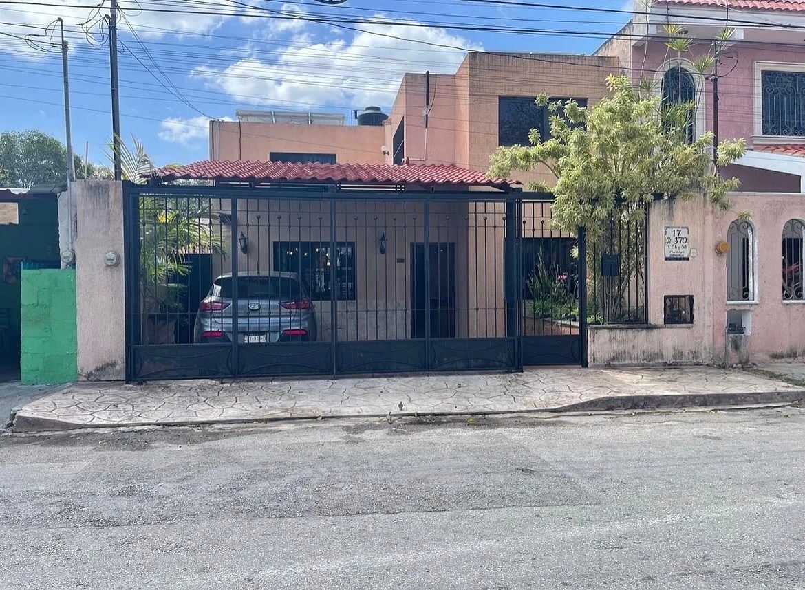 CASA EN VENTA EN VILLAS DEL SOL, photo 1 of 24