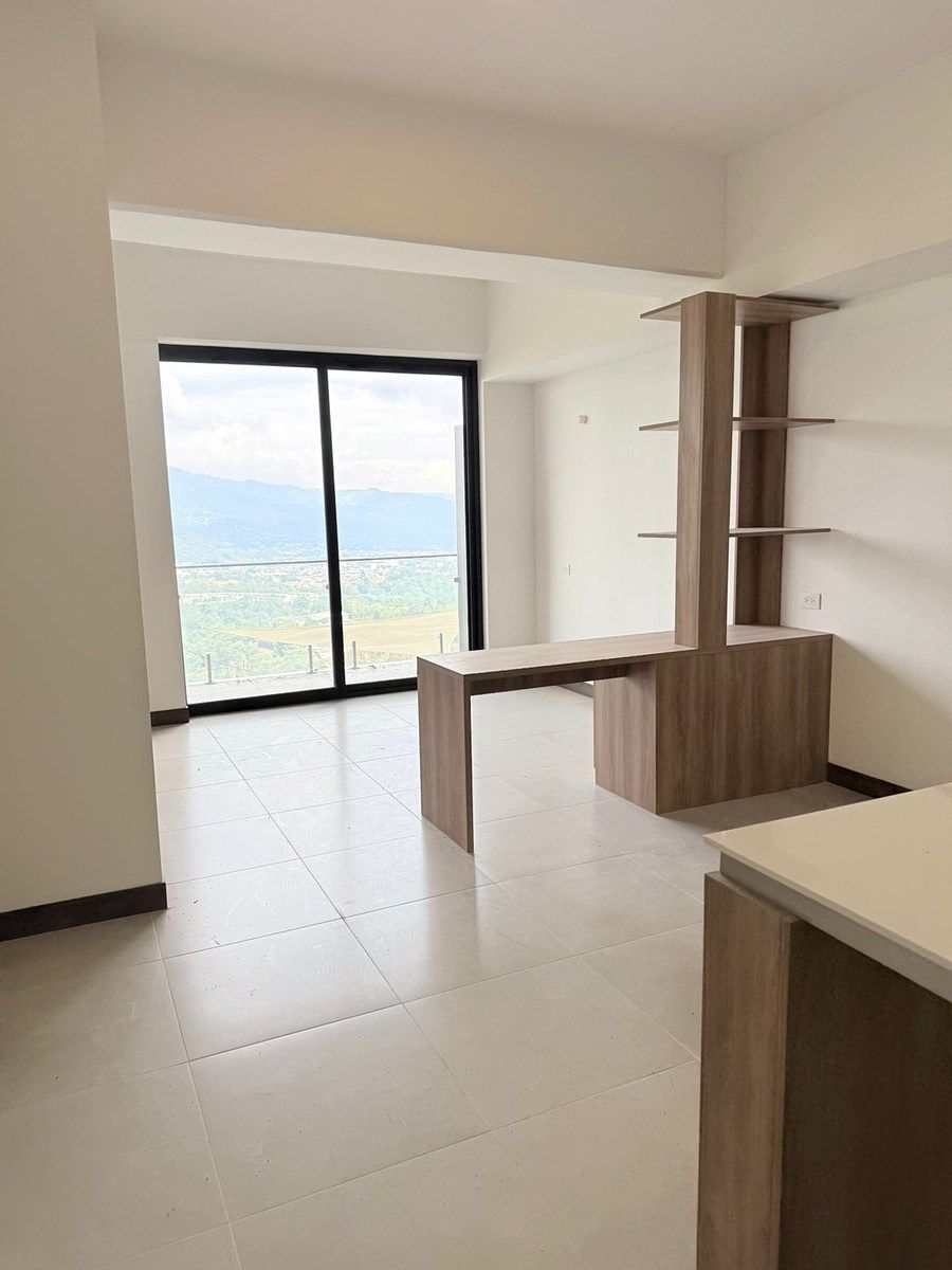 Apartamento en Zona 13, Guatemala, foto 2 de 8