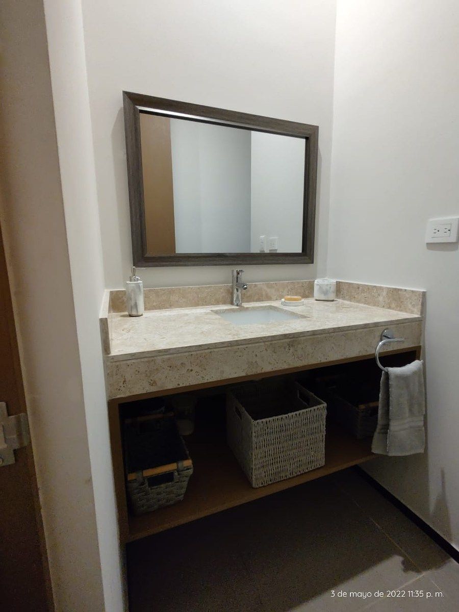 Estudio Amueblado en Renta Temozón Nt  Alberca  Baño con Tocador Indepen, foto 1 de 26