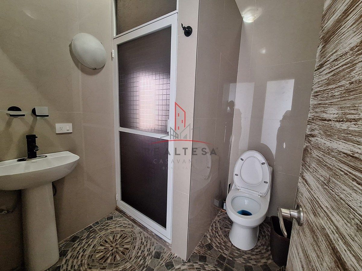 BAÑO, foto 7 de 10