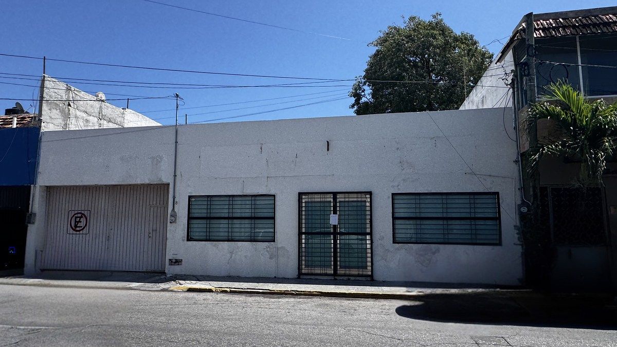 LOCAL Y TERRENO COMERCIAL 773 m2, foto 1 de 21