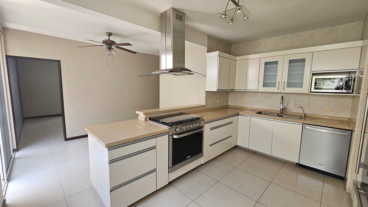 House in Versalles Sur, Tepic, photo 4 of 16