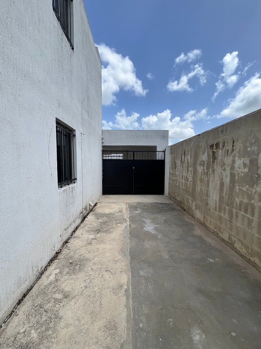 House in Los Héroes, Mérida, photo 14 of 21