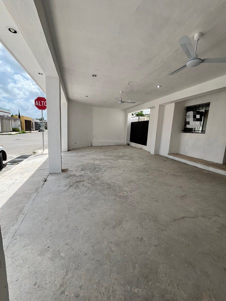 House in Los Héroes, Mérida, photo 2 of 21