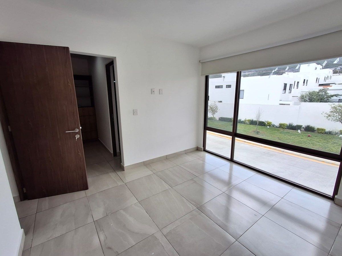 Casa em condomínio fechado em Zibatá, El Marqués, foto 22 de 48