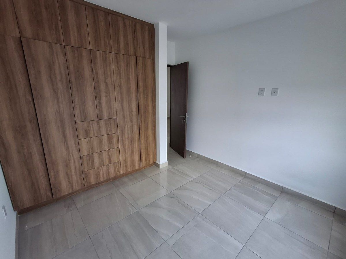 Casa em condomínio fechado em Zibatá, El Marqués, foto 30 de 48