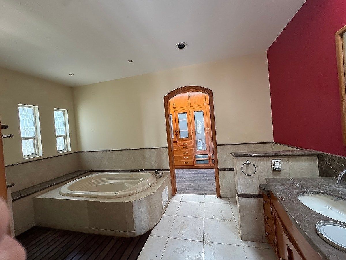 Casa em condomínio fechado em Royal Country, Zapopan, foto 14 de 21