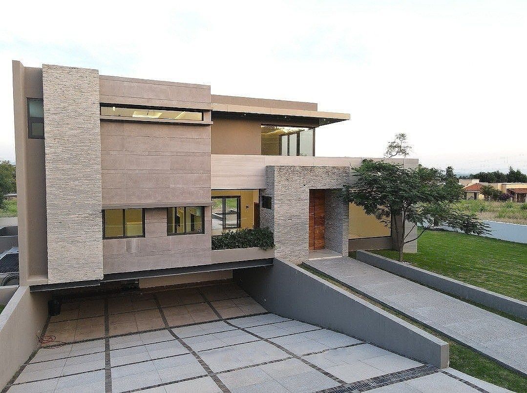 Hermosa Casa en Club con campo de Golf Santa Sofia, foto 1 de 30