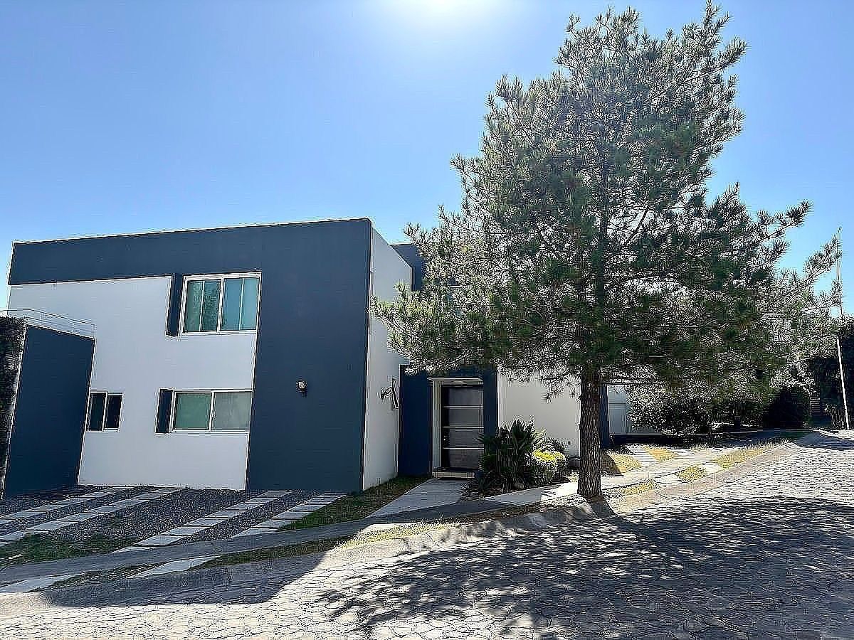 Casa en condominio en La Venta Del Astillero, Zapopan, foto 2 de 48