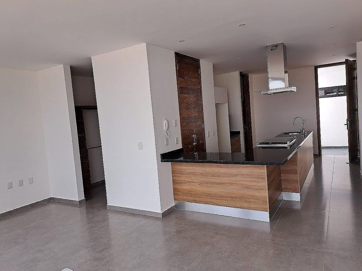 Departamento en Venta en Av. Inglaterra, foto 1 de 7