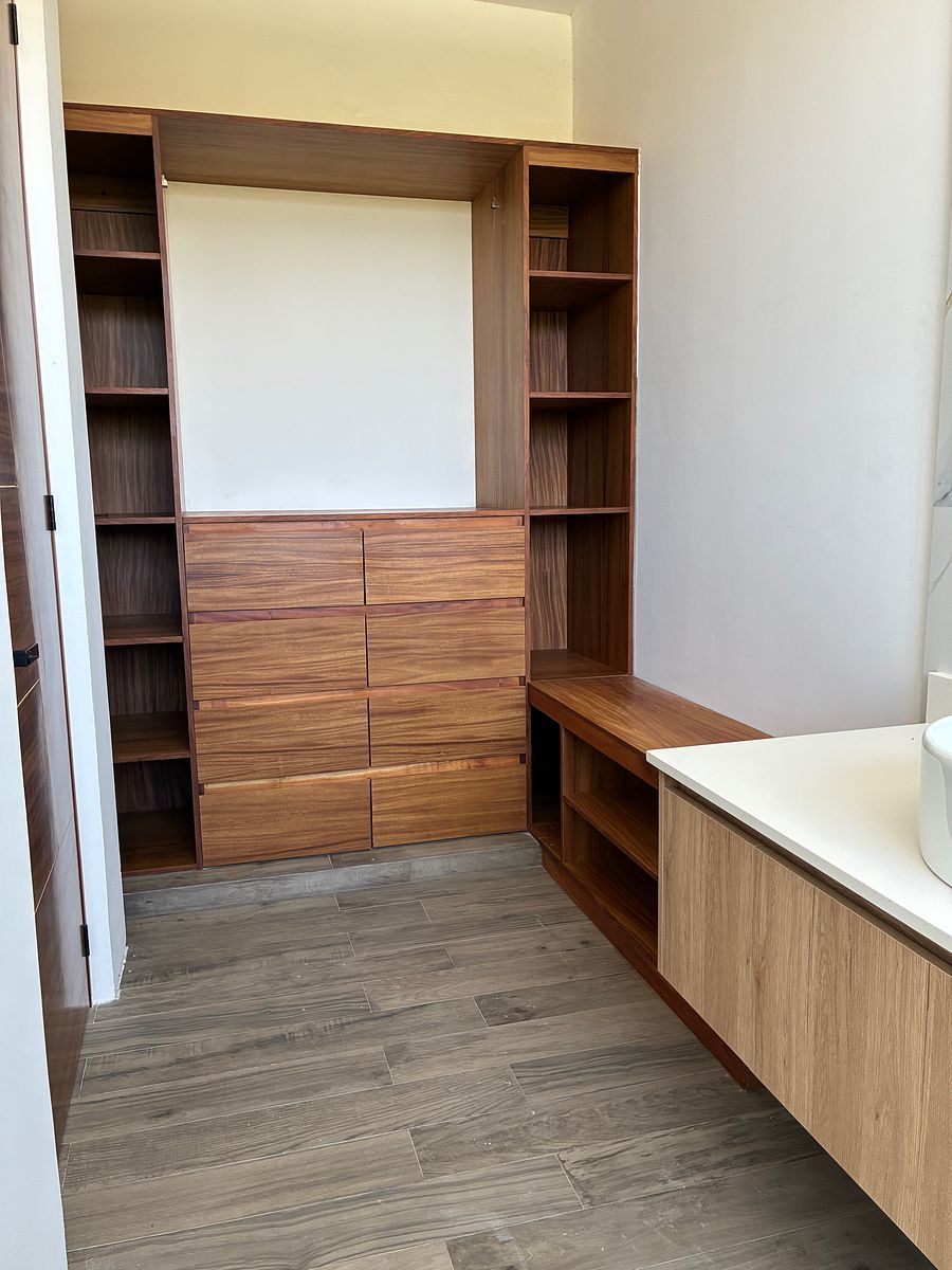 Recámara 2 - Closet vestidor, foto 31 de 45