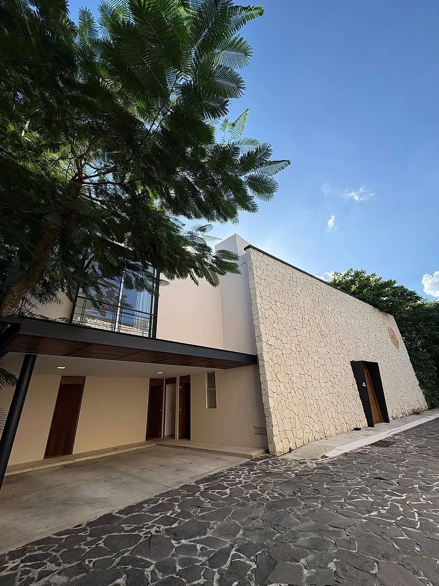 House in Gated Community in Cholul, Mérida, photo 2 of 13