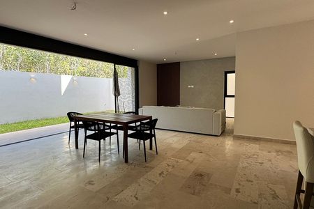 CASA EN VENTA | VÍA CUMBRES, CANCÚN