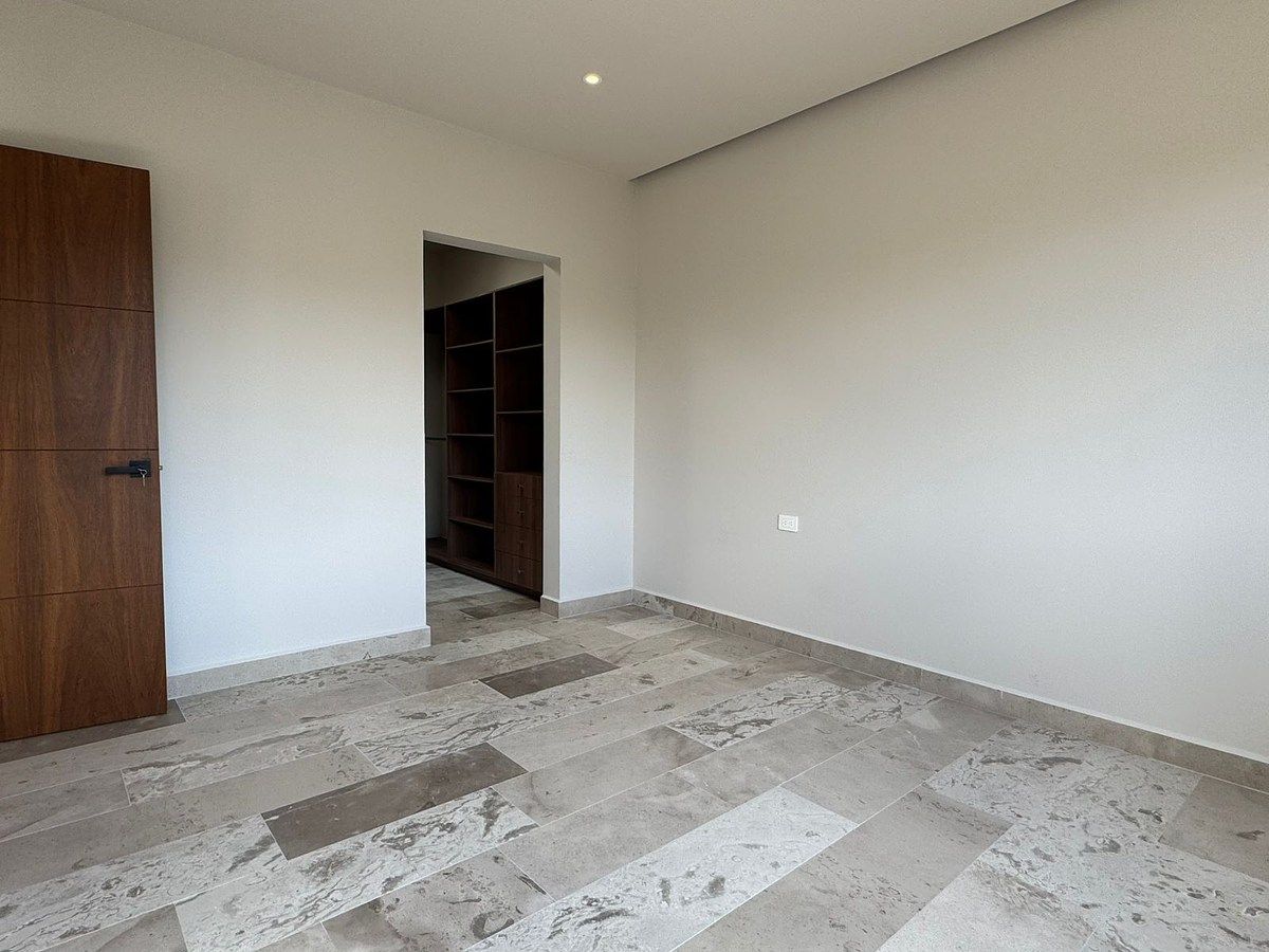 Casa em Vía Cumbres Residencial, Benito Juárez, foto 14 de 21