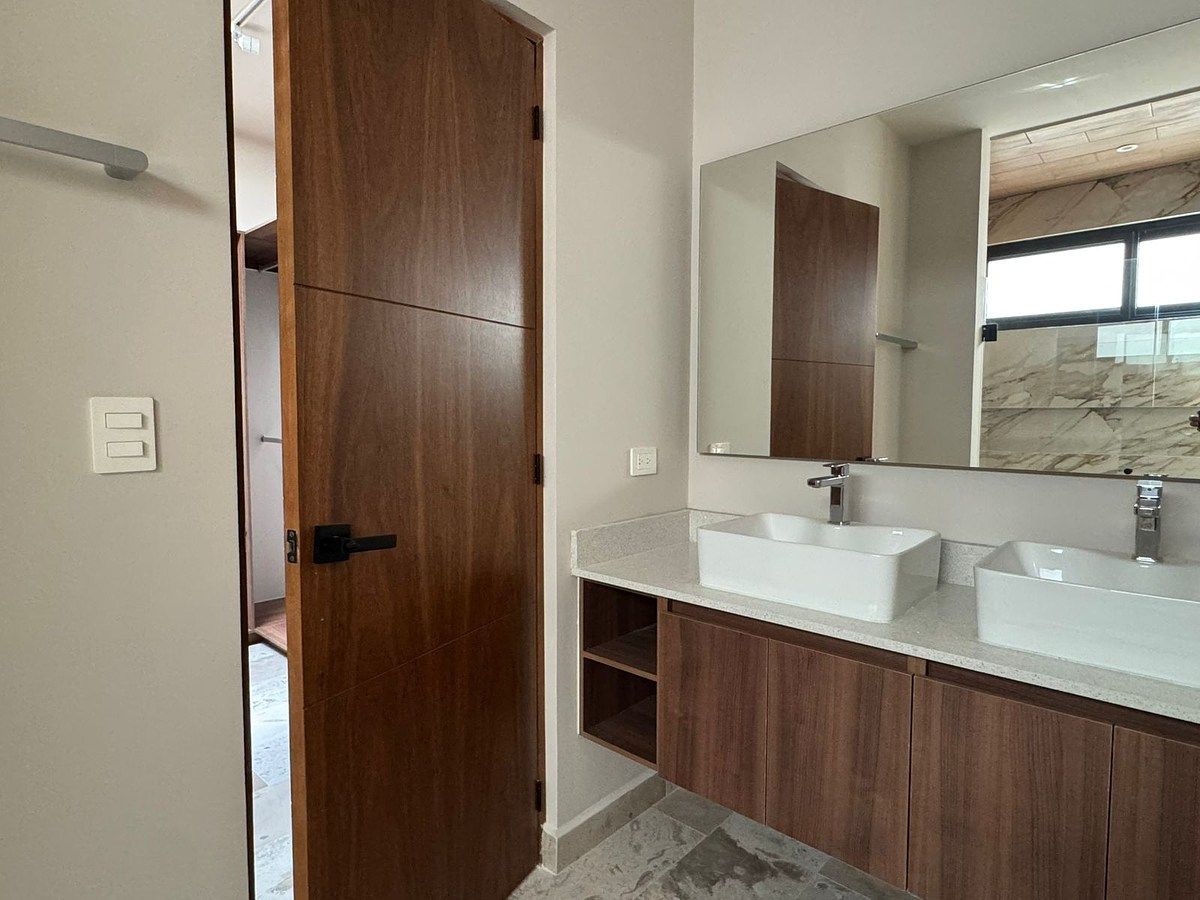 Casa em Vía Cumbres Residencial, Benito Juárez, foto 16 de 21