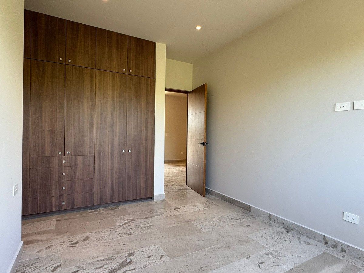 Casa em Vía Cumbres Residencial, Benito Juárez, foto 18 de 21
