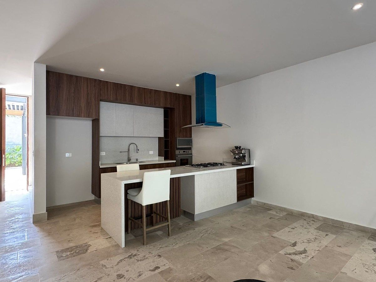 Casa em Vía Cumbres Residencial, Benito Juárez, foto 4 de 21