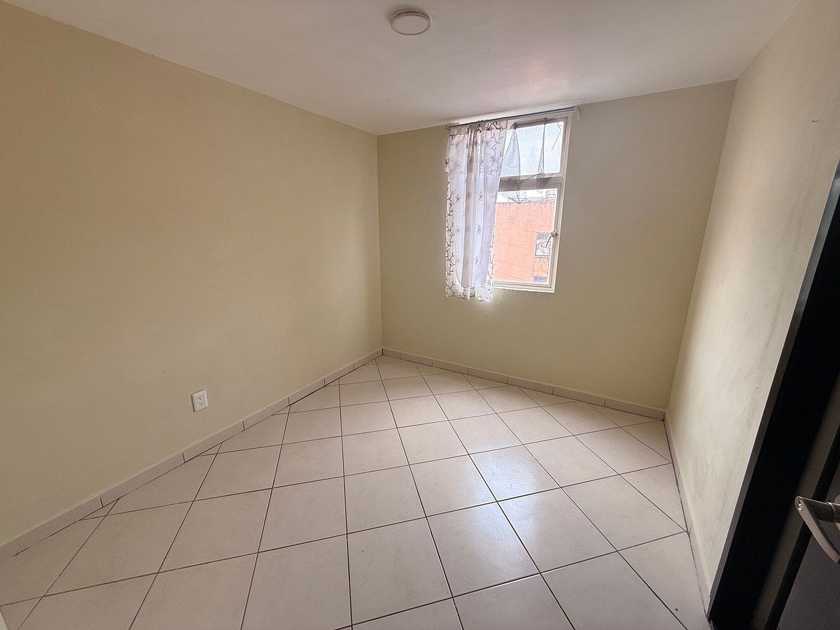 Apartment in La Loma, Guadalajara, photo 8 of 13