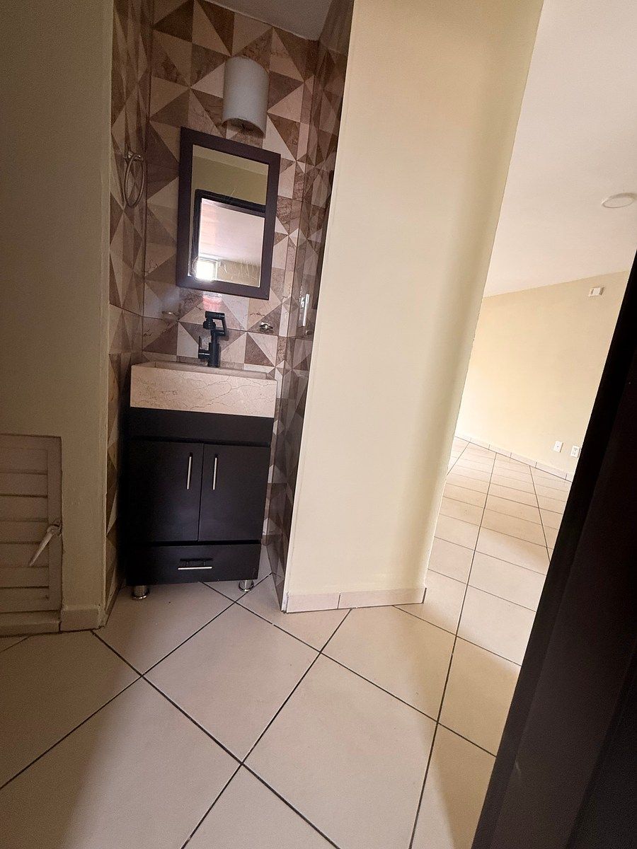 Apartment in La Loma, Guadalajara, photo 9 of 13