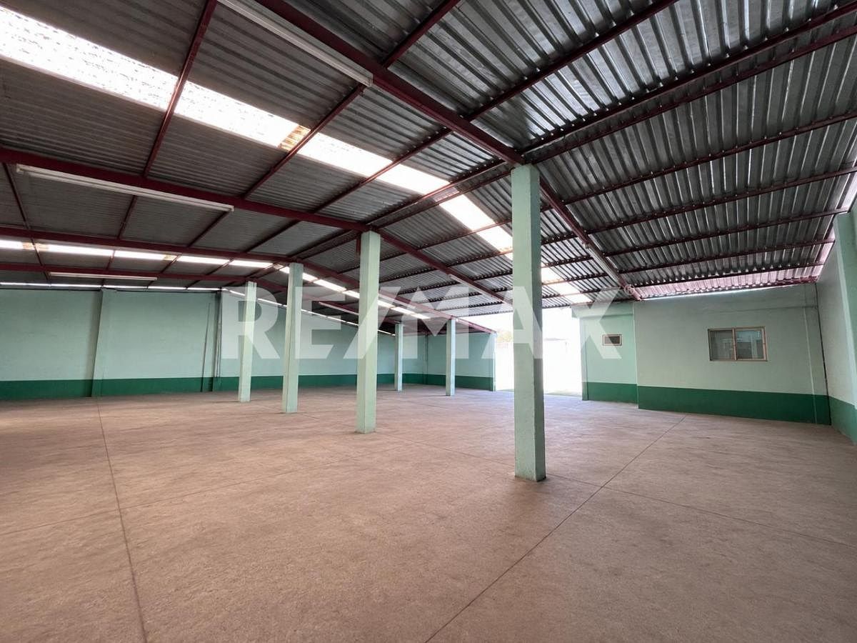 Bodega en venta en Lázaro Cardenas (Garabitos Nuevo), photo 1 of 11