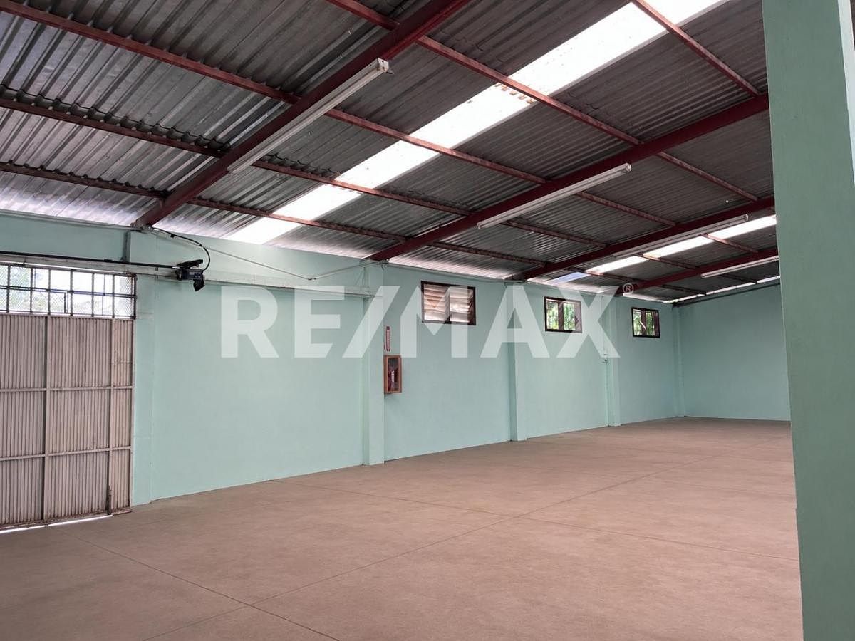 Commercial Storage Unit in General Lázaro Cárdenas, Durango, photo 3 of 11
