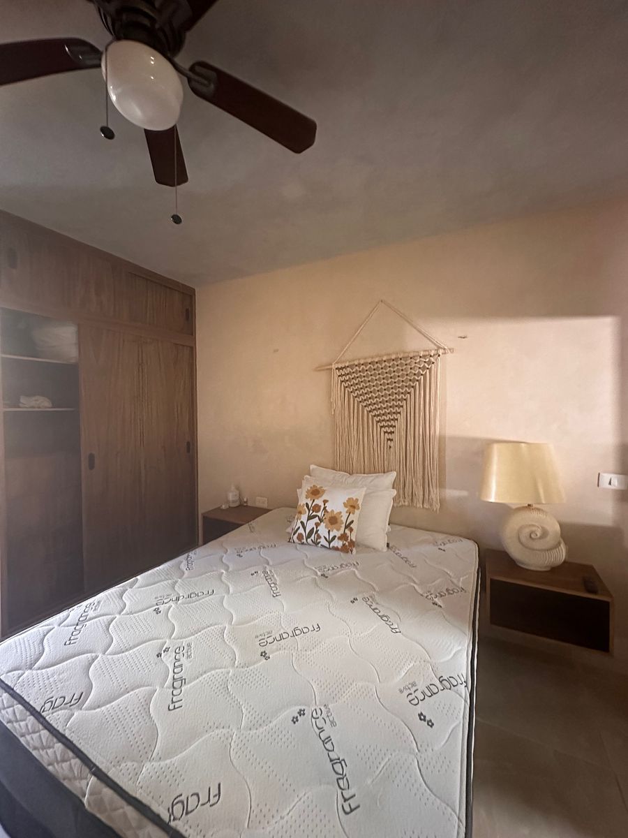 Building in Luis Donaldo Colosio, Playa del Carmen, photo 6 of 9