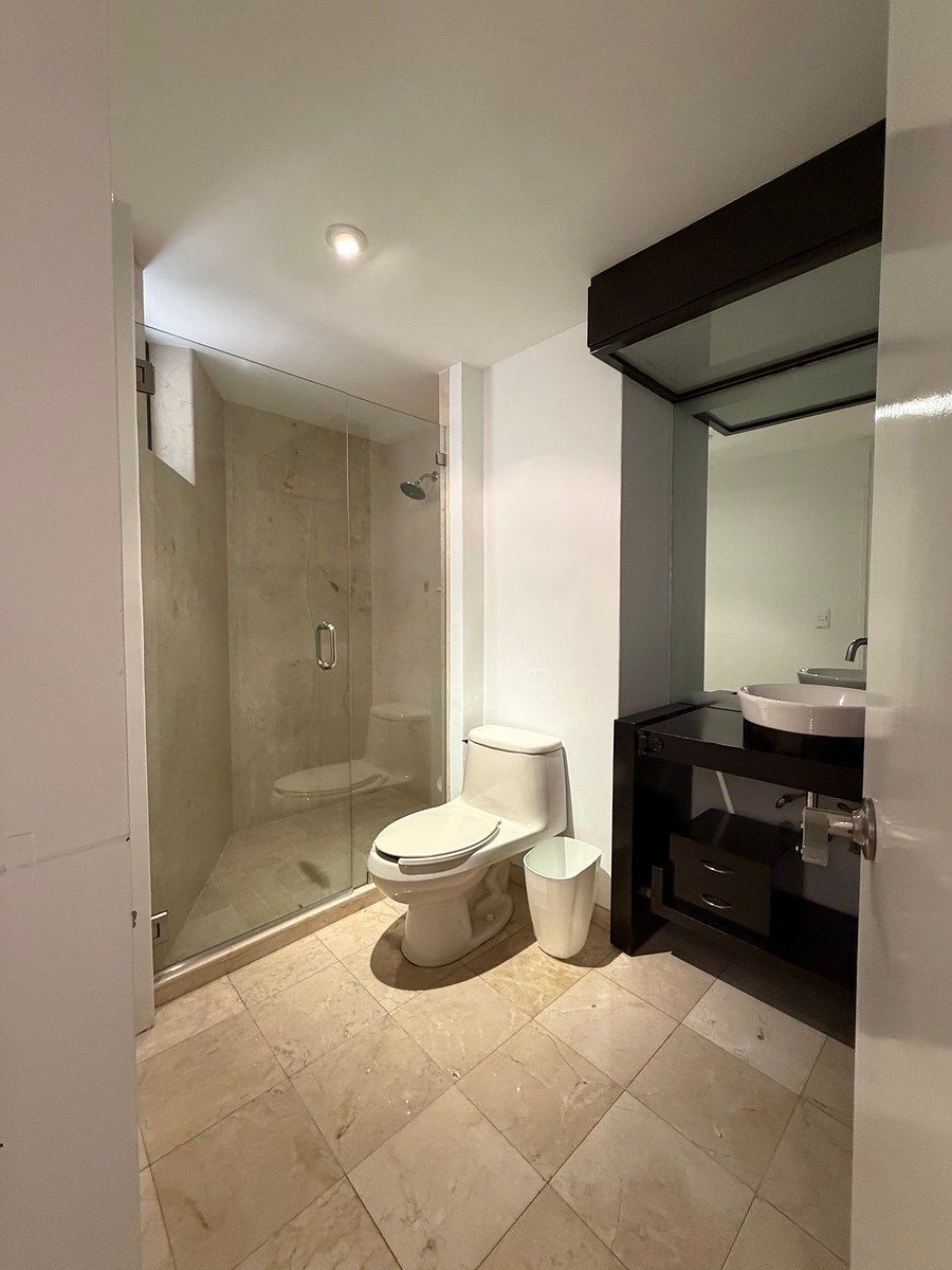 Baño 3, foto 24 de 28