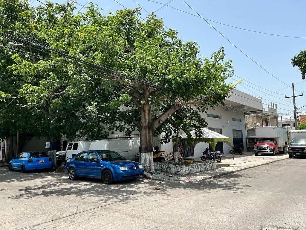 Building in Ejidal, Playa del Carmen, photo 4 of 10