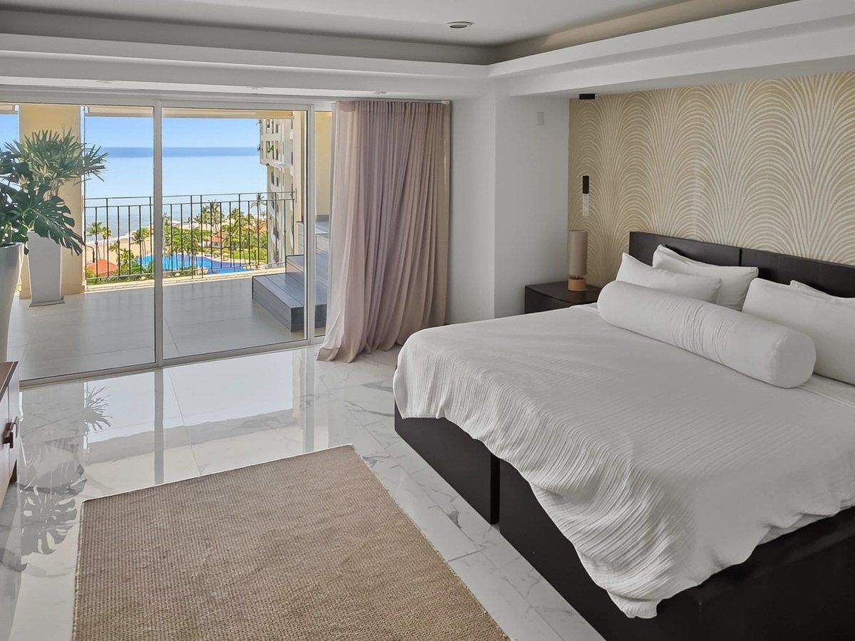 Apartment in Marina Vallarta, Puerto Vallarta, photo 11 of 19