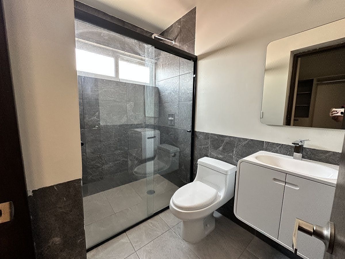 Apartment in Residencial el Refugio, Querétaro, photo 4 of 23