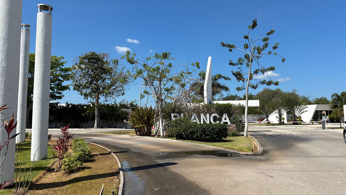 Exterior del condominio, foto 6 de 13