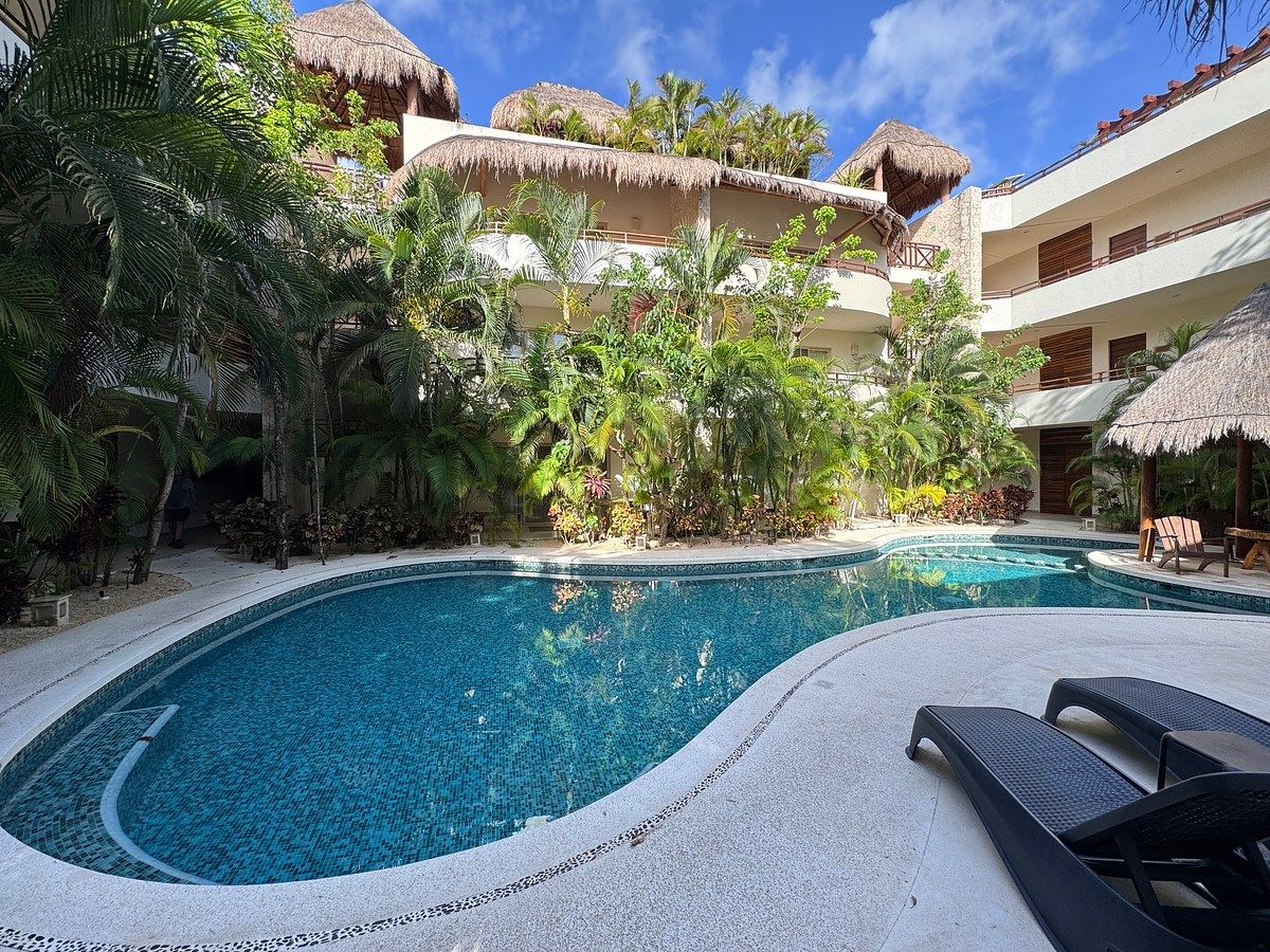DEPARTAMENTO EN VENTA EN ALDEA ZAMA TULUM DE DOS RECÁMARAS, foto 1 de 35