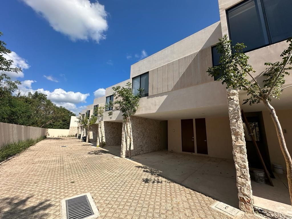 Townhouse en VENTA en Temozón, foto 1 de 23