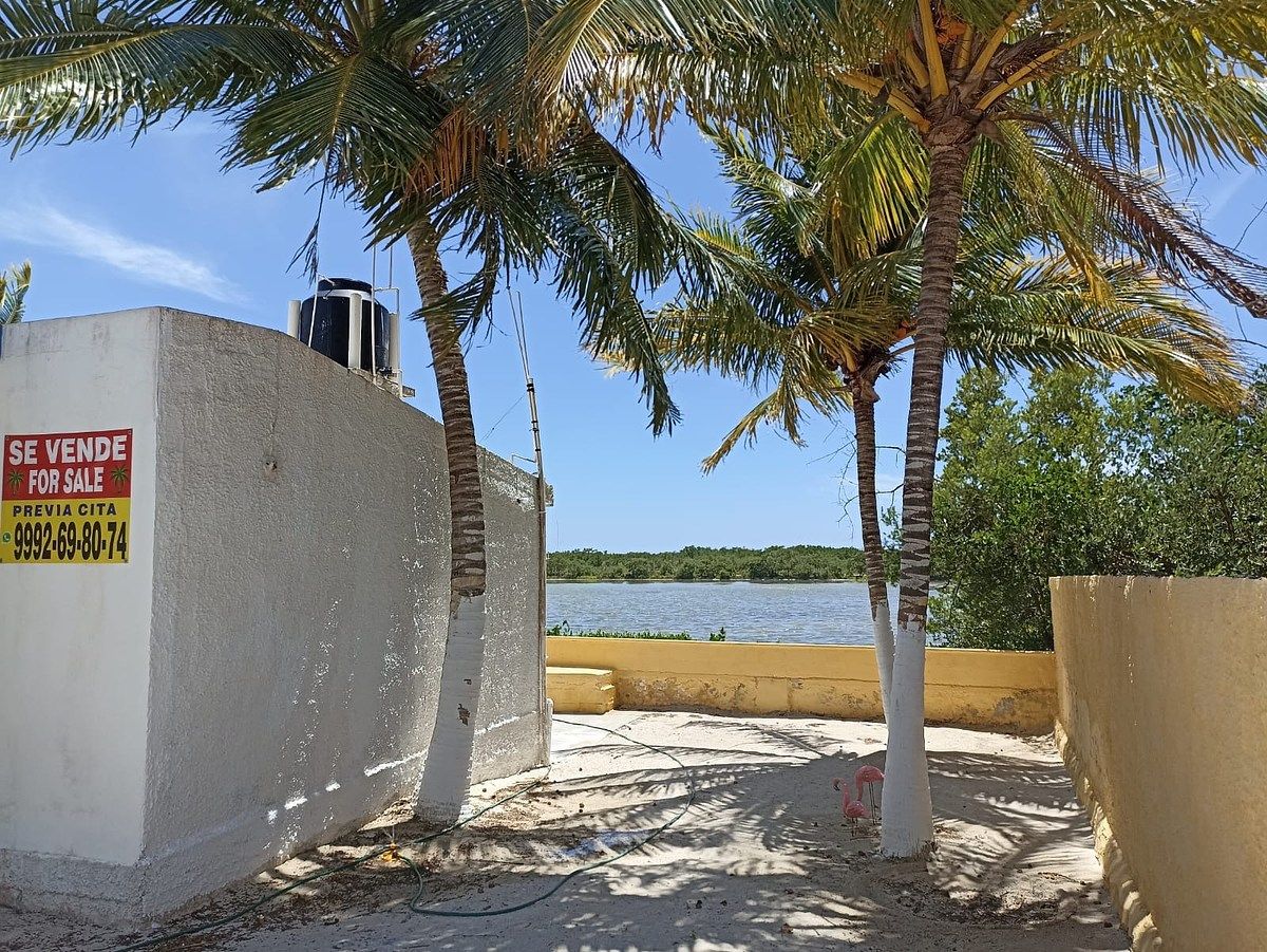 House in Chabihau, Yobaín, photo 3 of 14