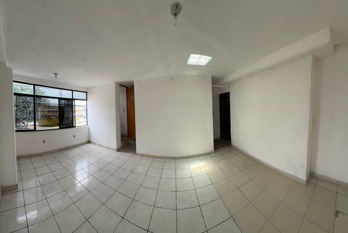 House with Commercial Use in Ex-Hacienda Santana, Querétaro, photo 8 of 18