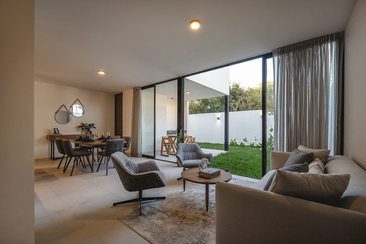 Casa en Venta Amueblada y Equipada en Privada Emana. Conkal, Mérida