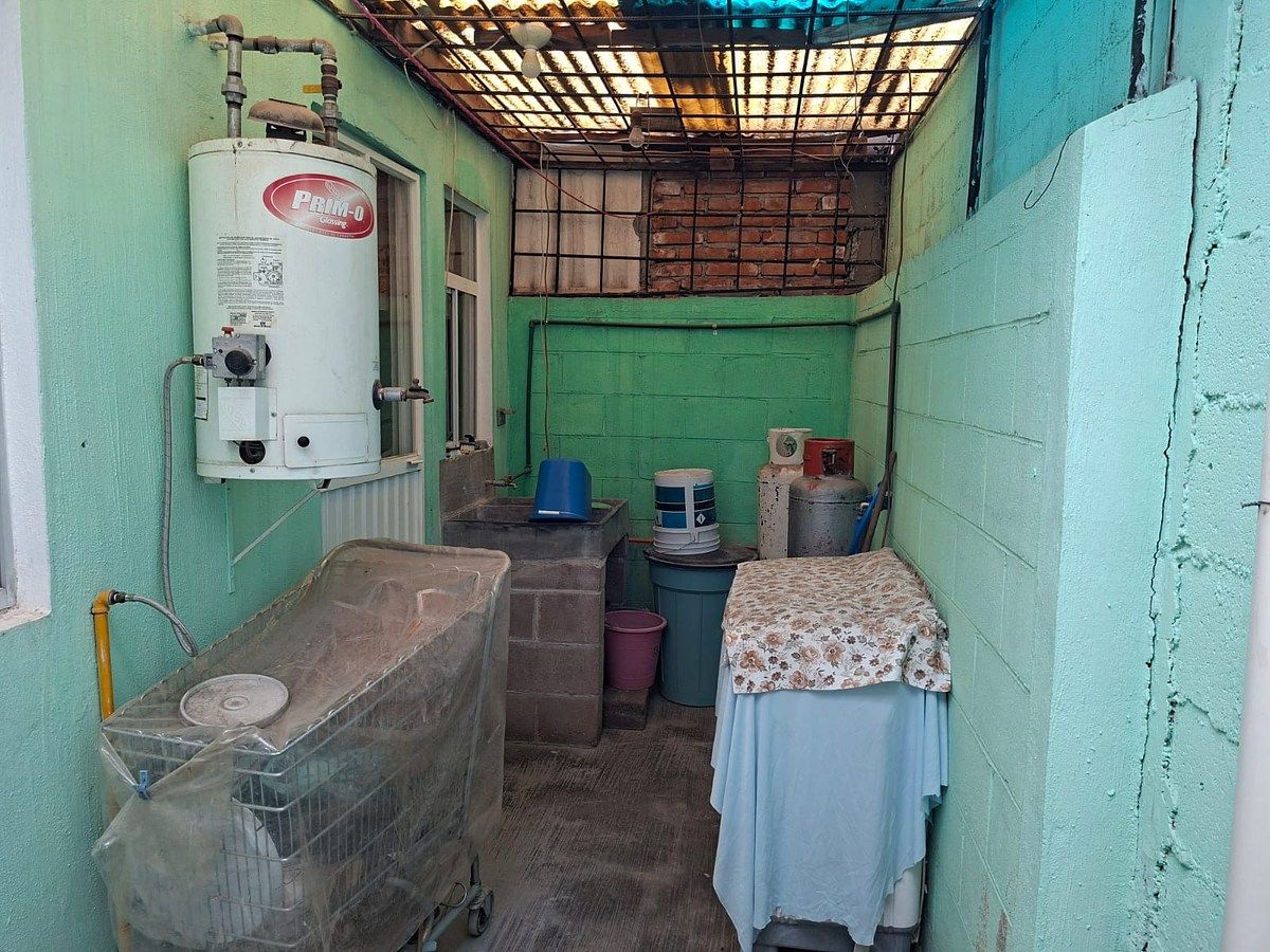 Casa em Balcones de Oriente, Aguascalientes, foto 12 de 15