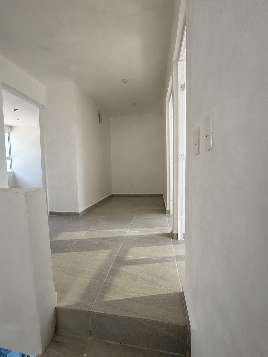 Casa em Hacienda del Fraile, García, foto 4 de 8