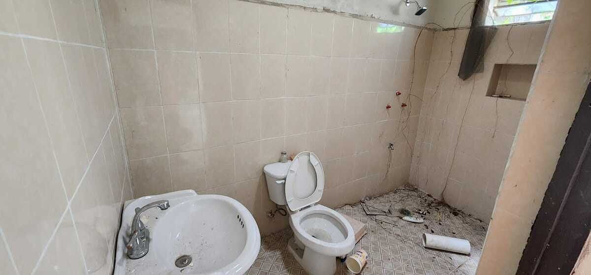 CASA EN VENTA EN MÉRIDA, ITZIMNÁ, PARA PROYECTO DE REMODELACIÓN Y RESTAURACIÓN - foto 5