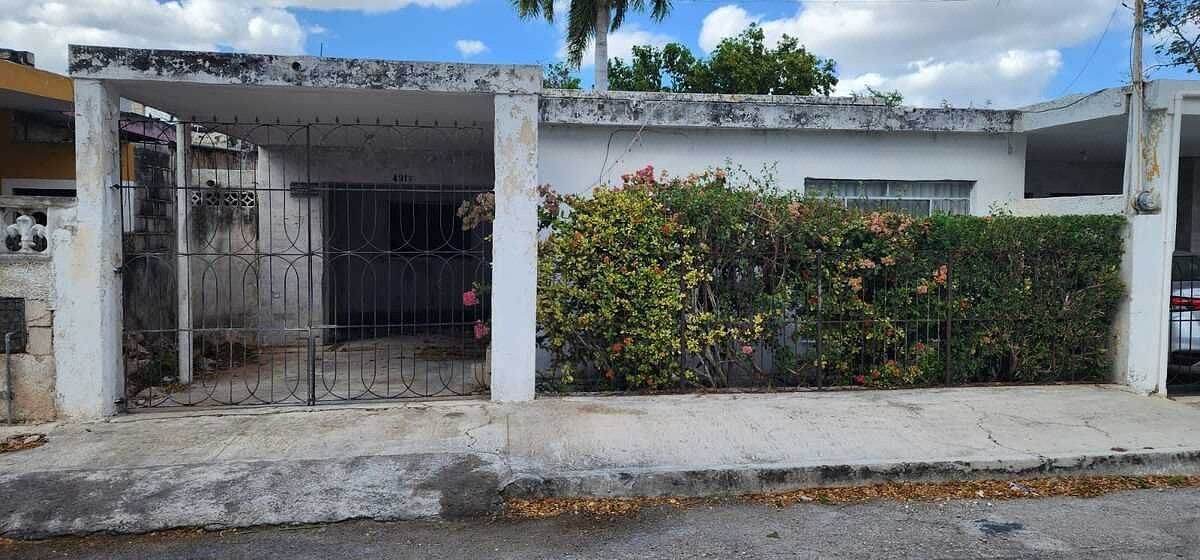 CASA EN VENTA EN MÉRIDA, ITZIMNÁ, PARA PROYECTO DE REMODELACIÓN Y RESTAURACIÓN - foto 3