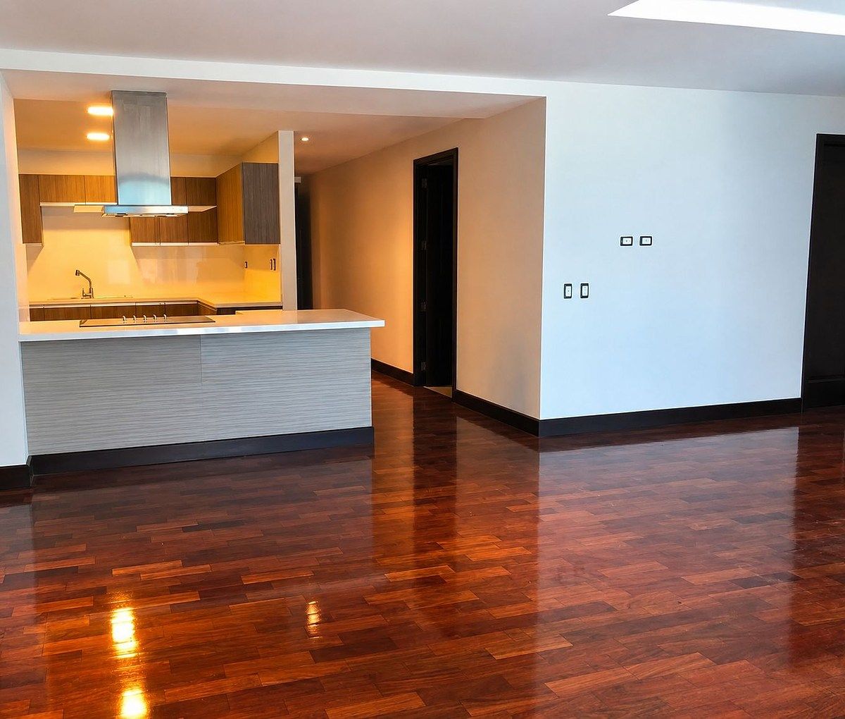 Apartamento en renta de 3 Dormitorios en zona 14