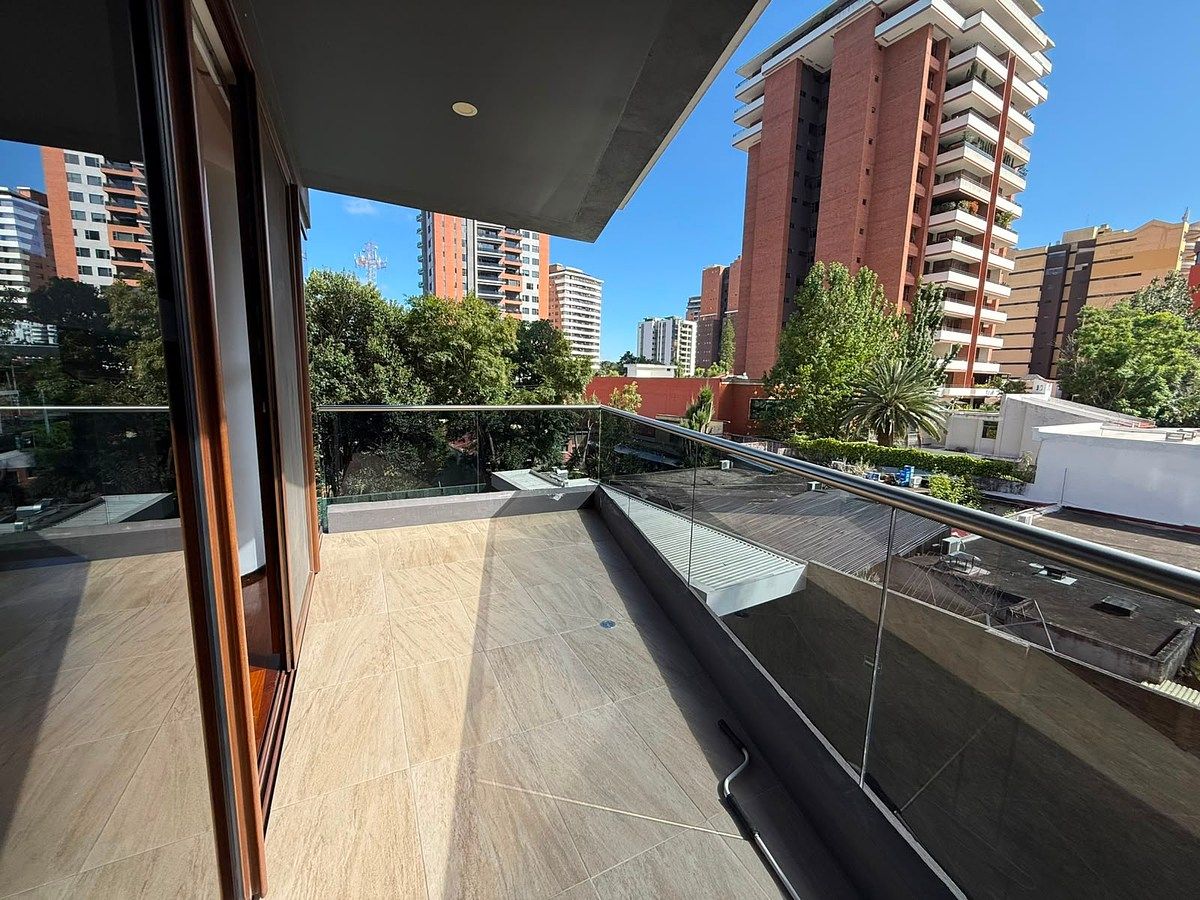 Apartamento en Zona 14, Guatemala, foto 8 de 26