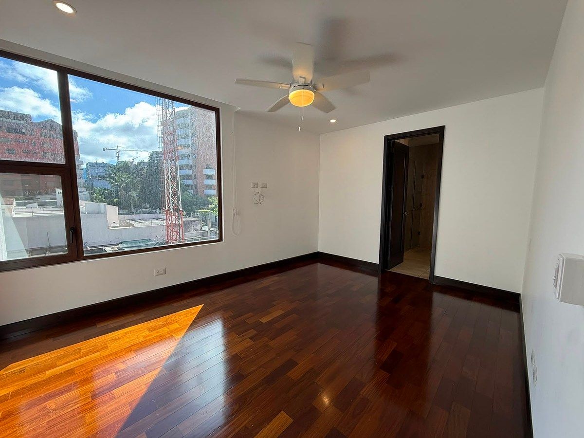 Apartamento en Zona 14, Guatemala, foto 9 de 26