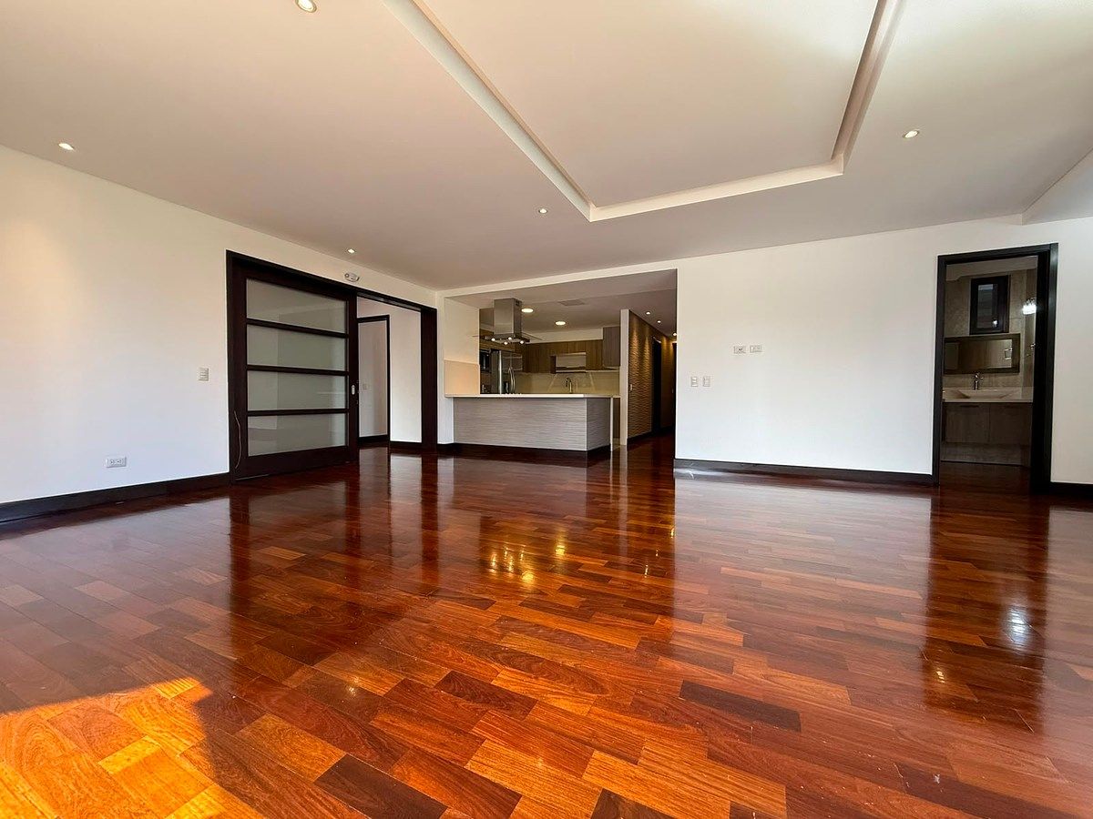 Apartamento en Zona 14, Guatemala, foto 10 de 26