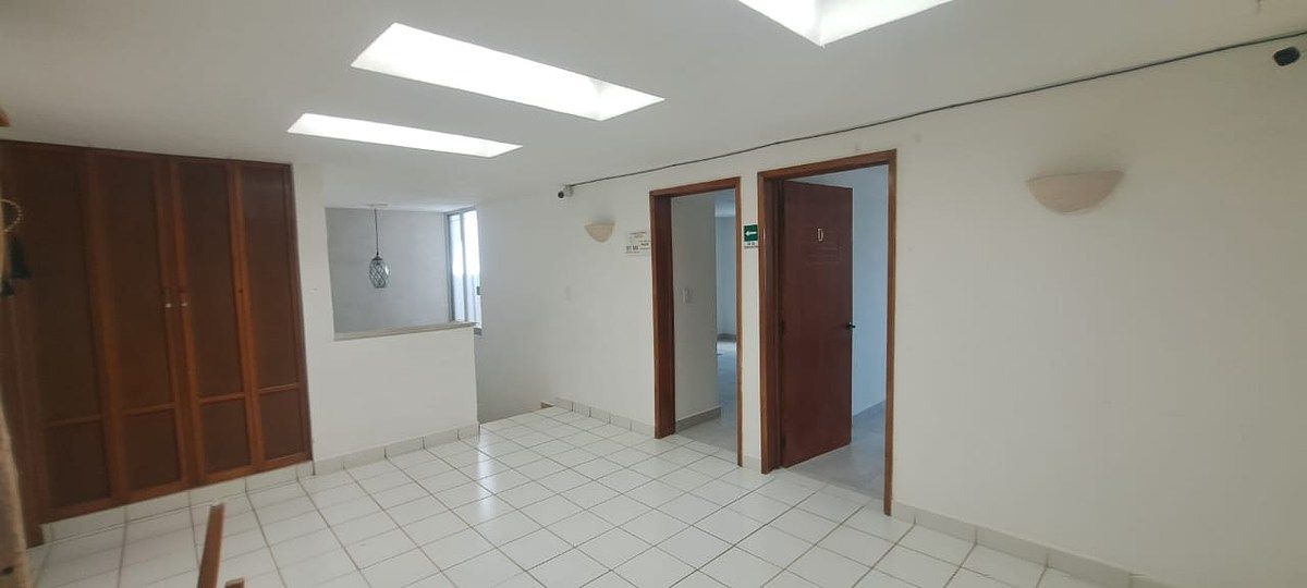 House with Commercial Use in México Norte, Mérida, photo 10 of 13