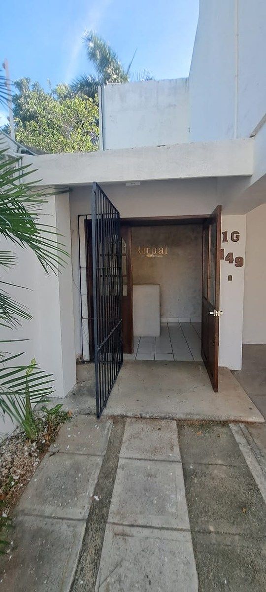 House with Commercial Use in México Norte, Mérida, photo 2 of 13