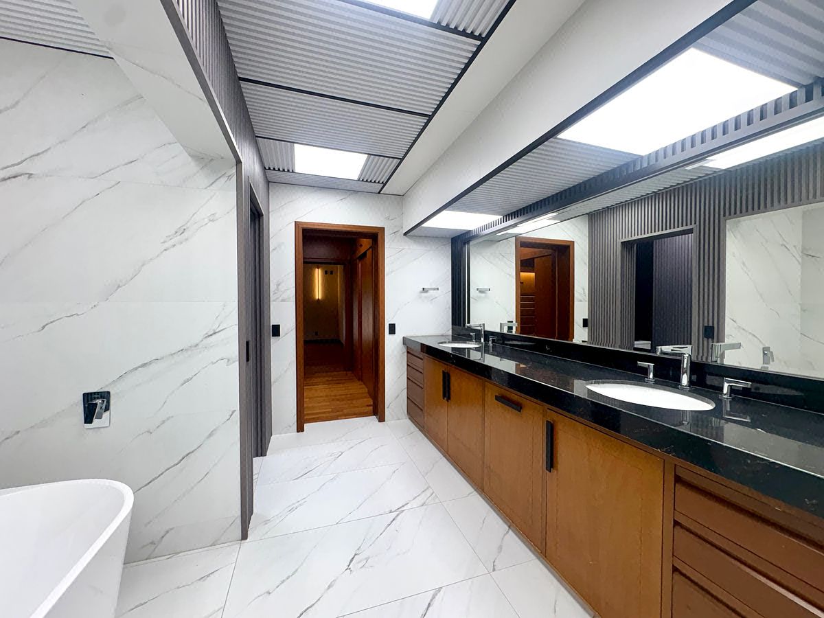 Baño recámara principal, photo 21 of 48