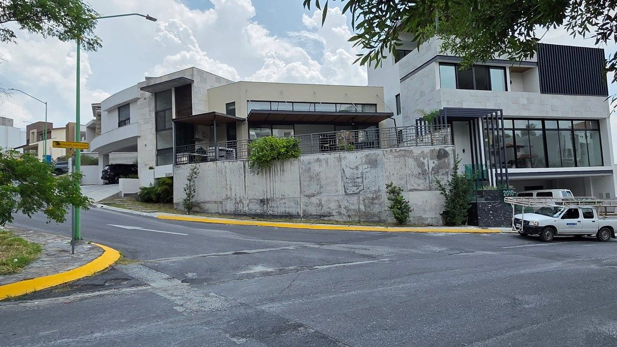 RESIDENCIA DE LUJO EN RENTA | CONTRY LAS ÁGUILAS | $65,000, foto 1 de 44